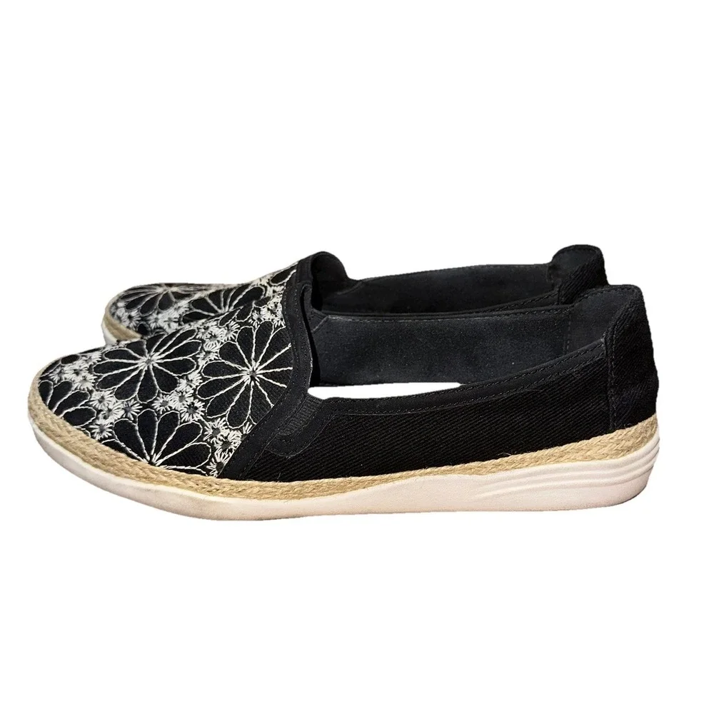 Clarks Collection Embroidered Canvas Slip-On Shoes Elaina Harbor Black Women's 9